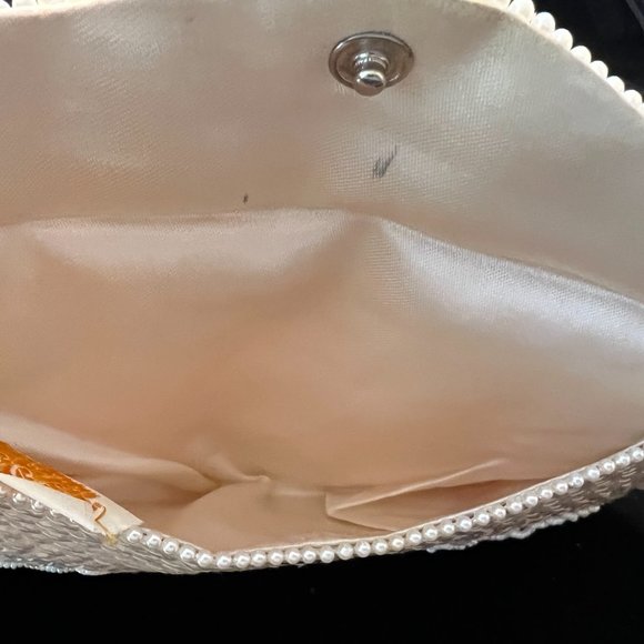 Vintage 1950’s Beaded Clutch - Picture 7 of 7